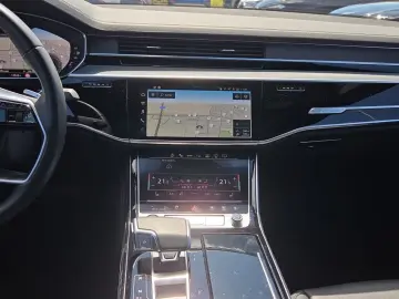 Audi A8 50 TDI quattro Navi Matrix B&O HUD Pano Virtu