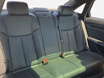 Audi A8 50 TDI quattro Navi Matrix B&O HUD Pano Virtu