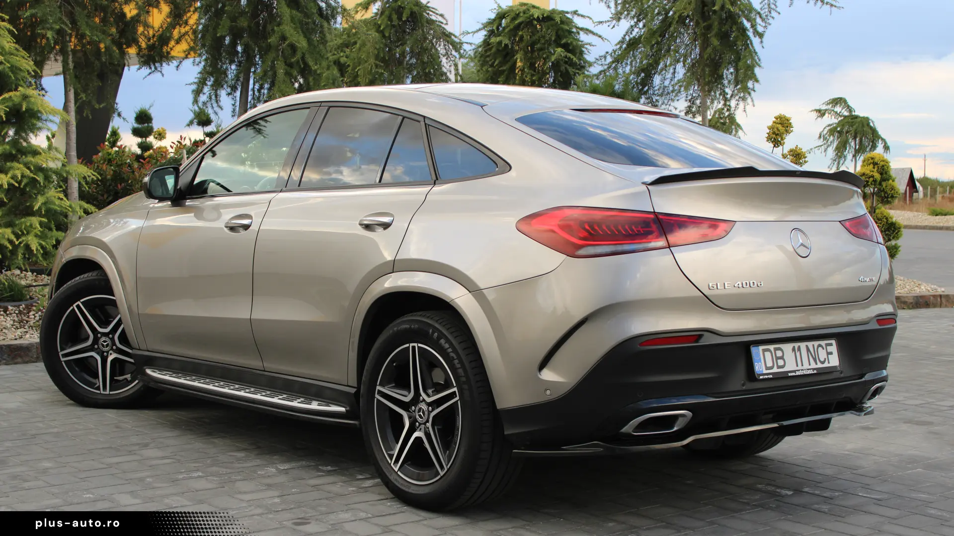 Mercedes-Benz GLE 400D
