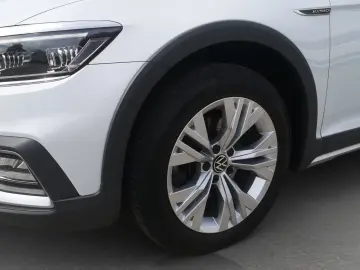 Volkswagen Passat Alltrack Variant 4M 2.0 TDI NAVI PANO AHK