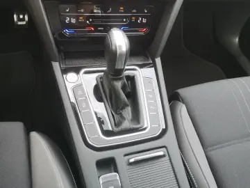 Volkswagen Passat Alltrack Variant 4M 2.0 TDI NAVI PANO AHK