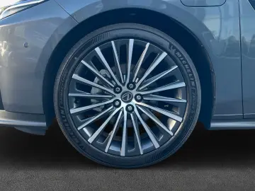 Lexus ES 350e Luxury