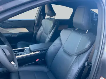 Lexus ES 350e Luxury