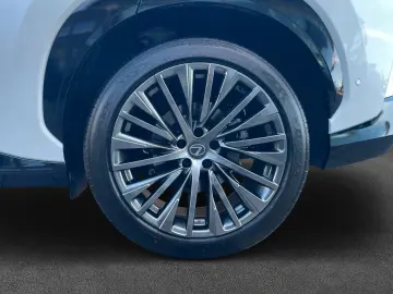 Lexus RZ 500e Luxury Direct4