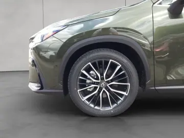Lexus NX 450h Luxury Line - MY2026