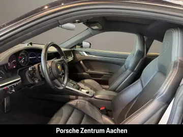 PORSCHE 992 (911) Carrera GTS