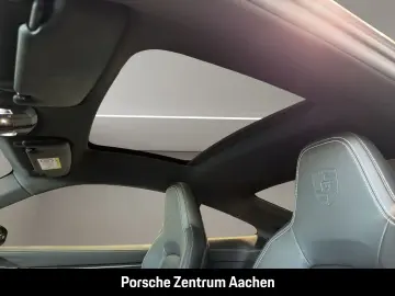 PORSCHE 992 (911) Carrera GTS
