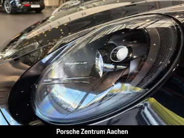 PORSCHE 992 (911) Carrera GTS