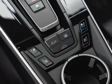 Porsche 911 Carrera 4S 992.2 SportDesign - MY2026