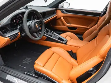 Porsche 911 Carrera 4S 992.2