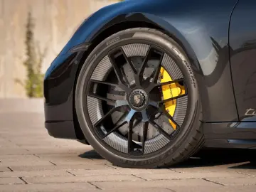 Porsche 911 Turbo S 992.2 - Lift - Burmester