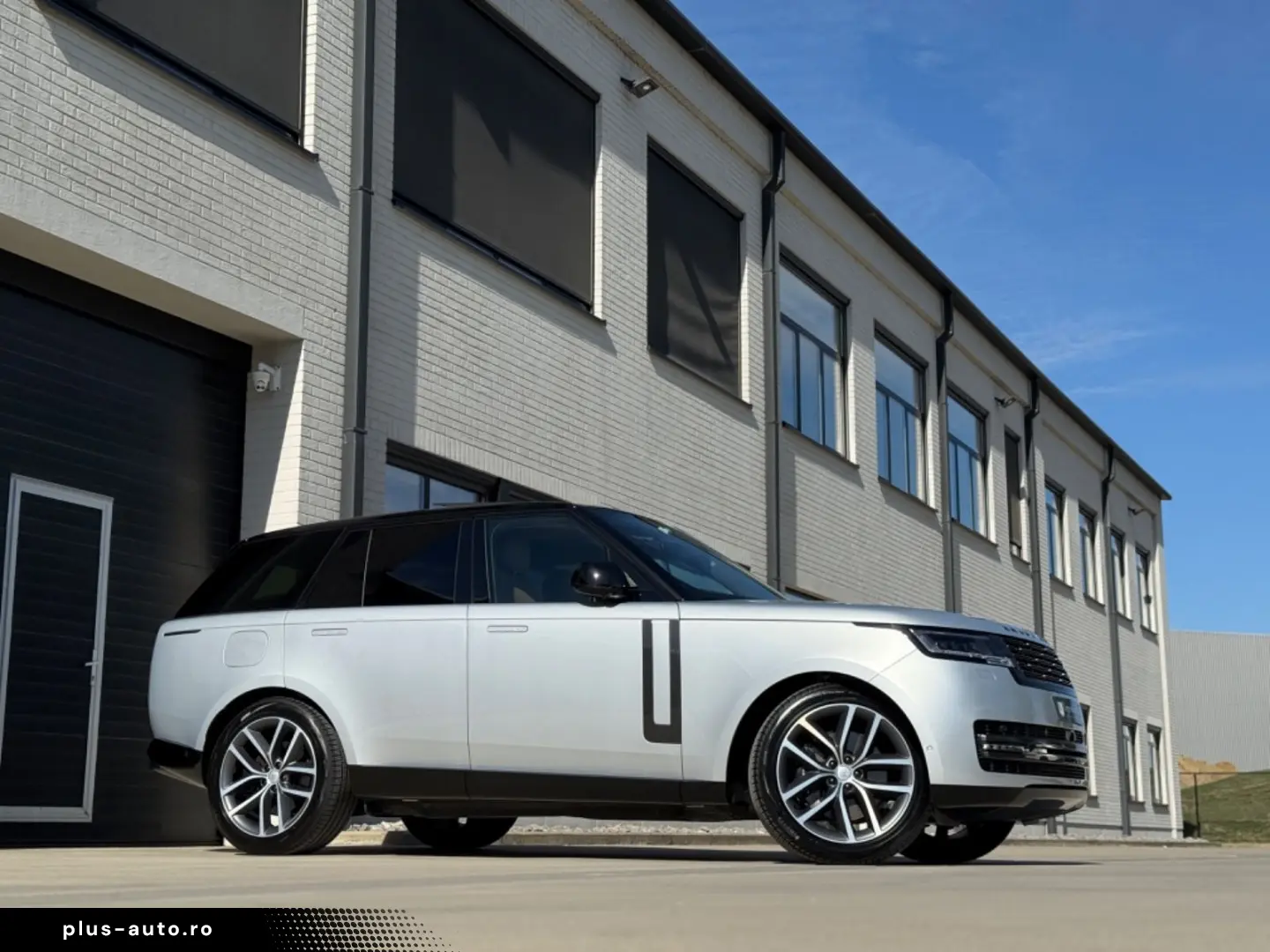 LAND ROVER Range Rover 3.0 P460e SE