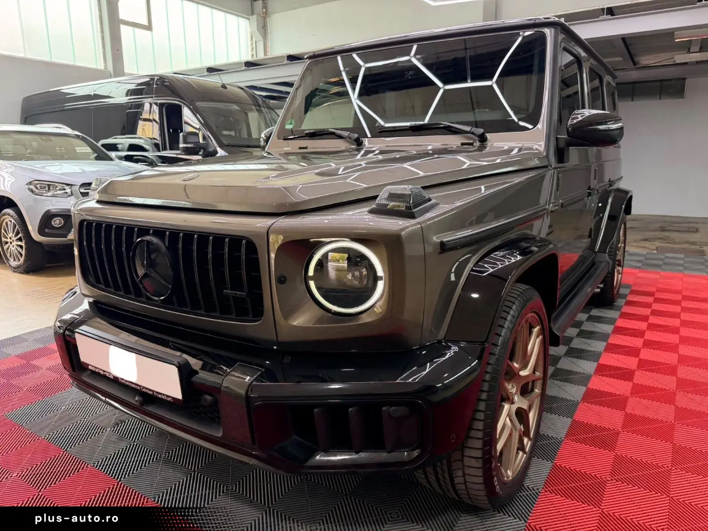 MERCEDES-BENZ G 63 AMG Superior Performance Carbon Night A22