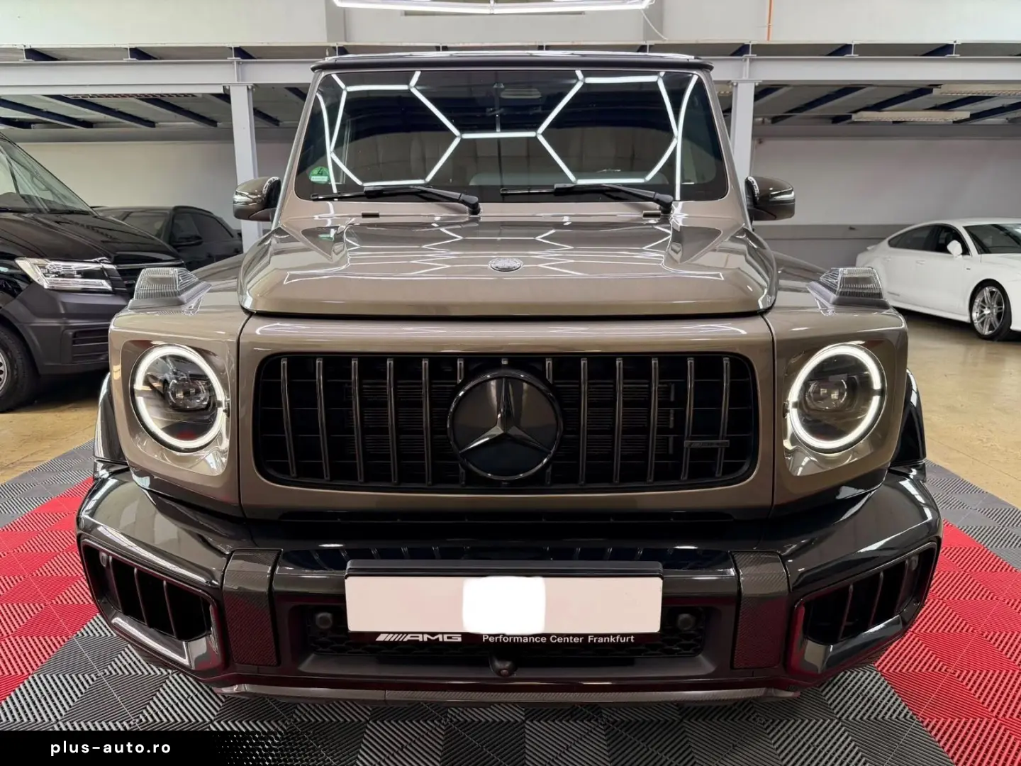 MERCEDES-BENZ G 63 AMG Superior Performance Carbon Night A22