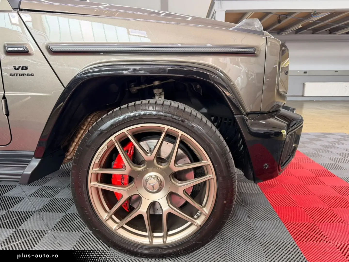 MERCEDES-BENZ G 63 AMG Superior Performance Carbon Night A22