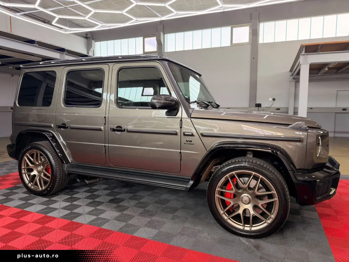MERCEDES-BENZ G 63 AMG Superior Performance Carbon Night A22