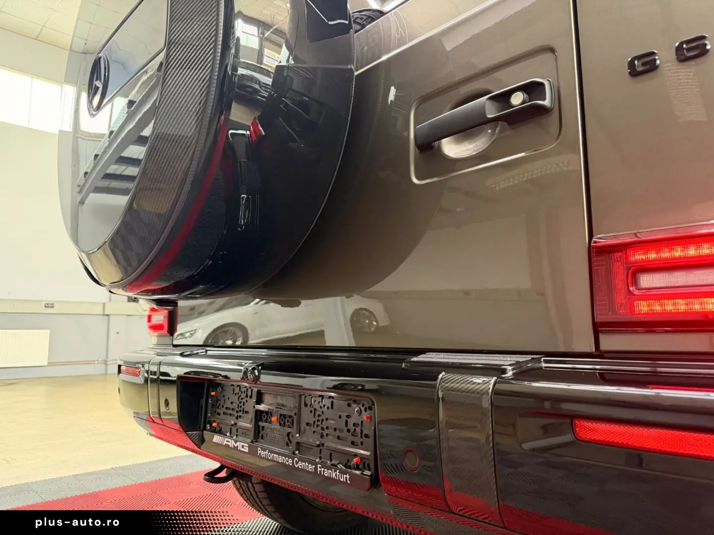 MERCEDES-BENZ G 63 AMG Superior Performance Carbon Night A22