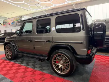 MERCEDES-BENZ G 63 AMG Superior Performance Carbon Night A22