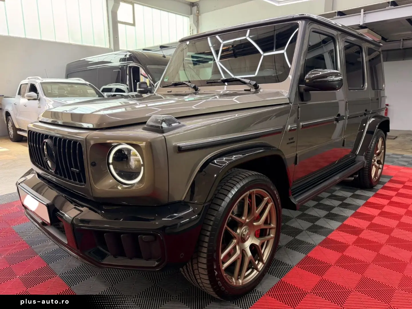 MERCEDES-BENZ G 63 AMG Superior Performance Carbon Night A22