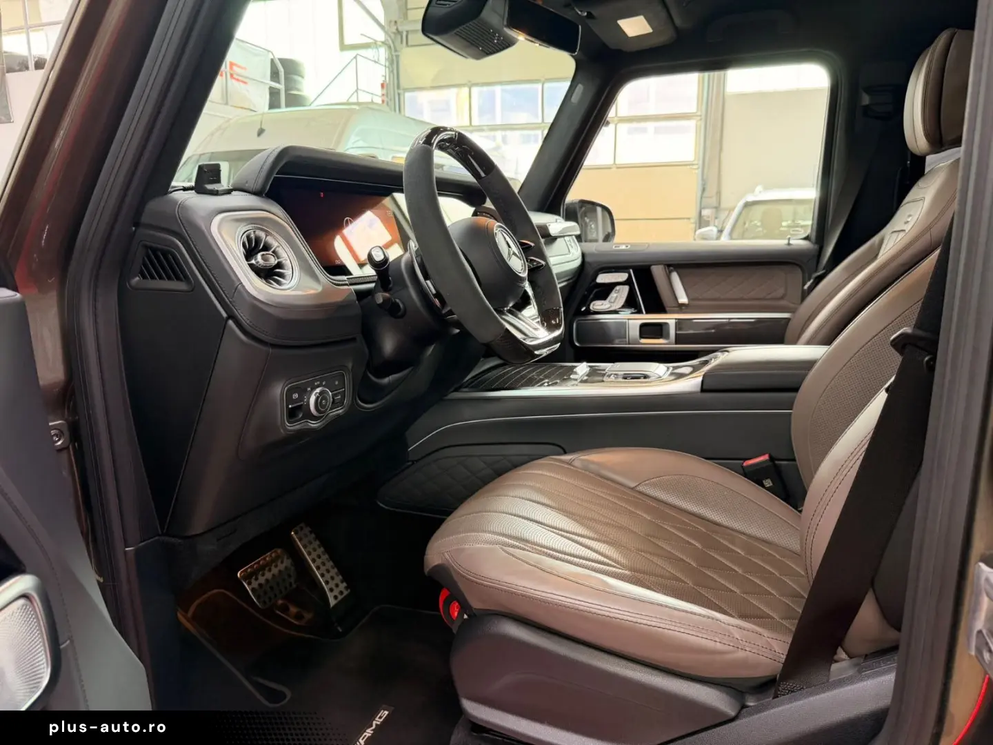 MERCEDES-BENZ G 63 AMG Superior Performance Carbon Night A22