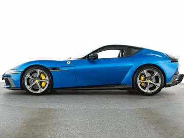 FERRARI 12Cilindri