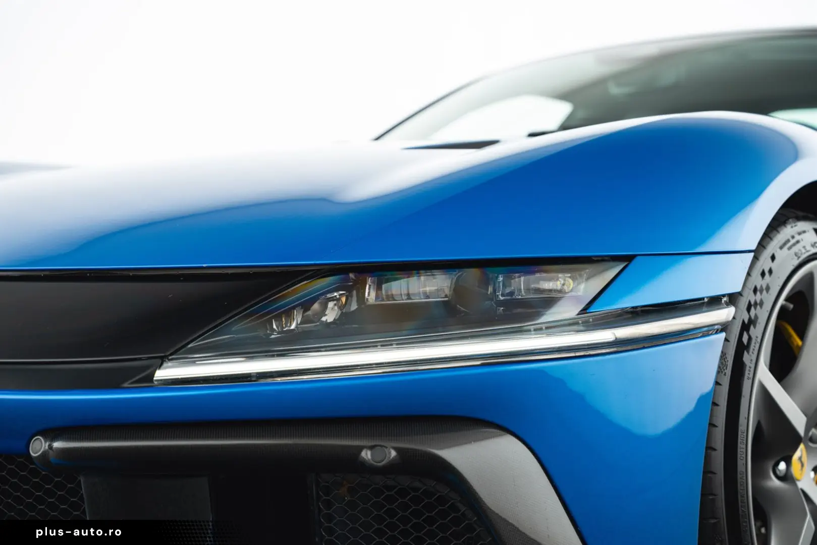 FERRARI 12Cilindri