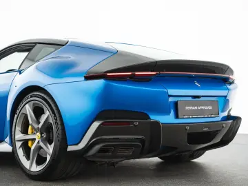 FERRARI 12Cilindri