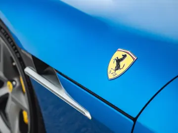 FERRARI 12Cilindri