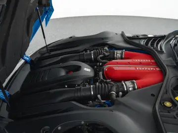 FERRARI 12Cilindri