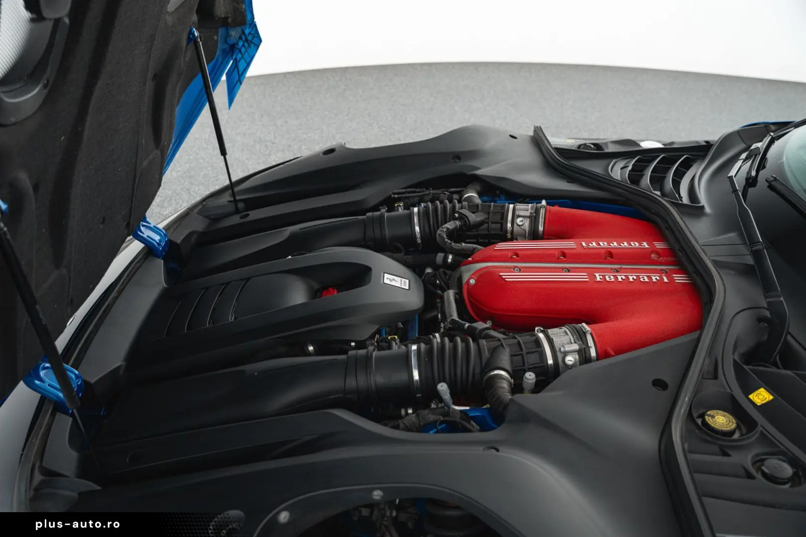 FERRARI 12Cilindri