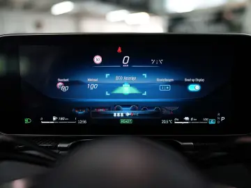 MERCEDES-BENZ S 63 AMG e 4M  L CARBON NIGHT HUD PANO…