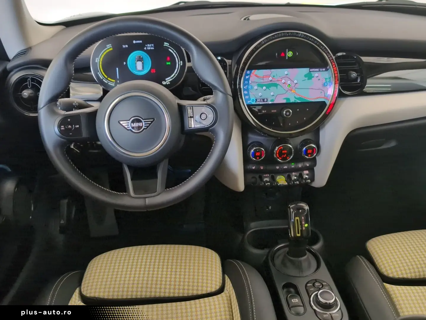 MINI Cooper SE 3-Türer Navi LED PDC SHZ MFL Navi LED