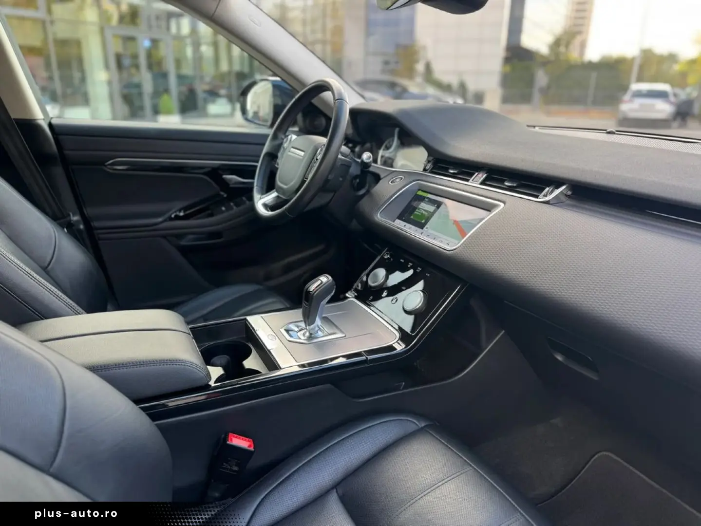 Land-Rover Range-Rover-Evoque
