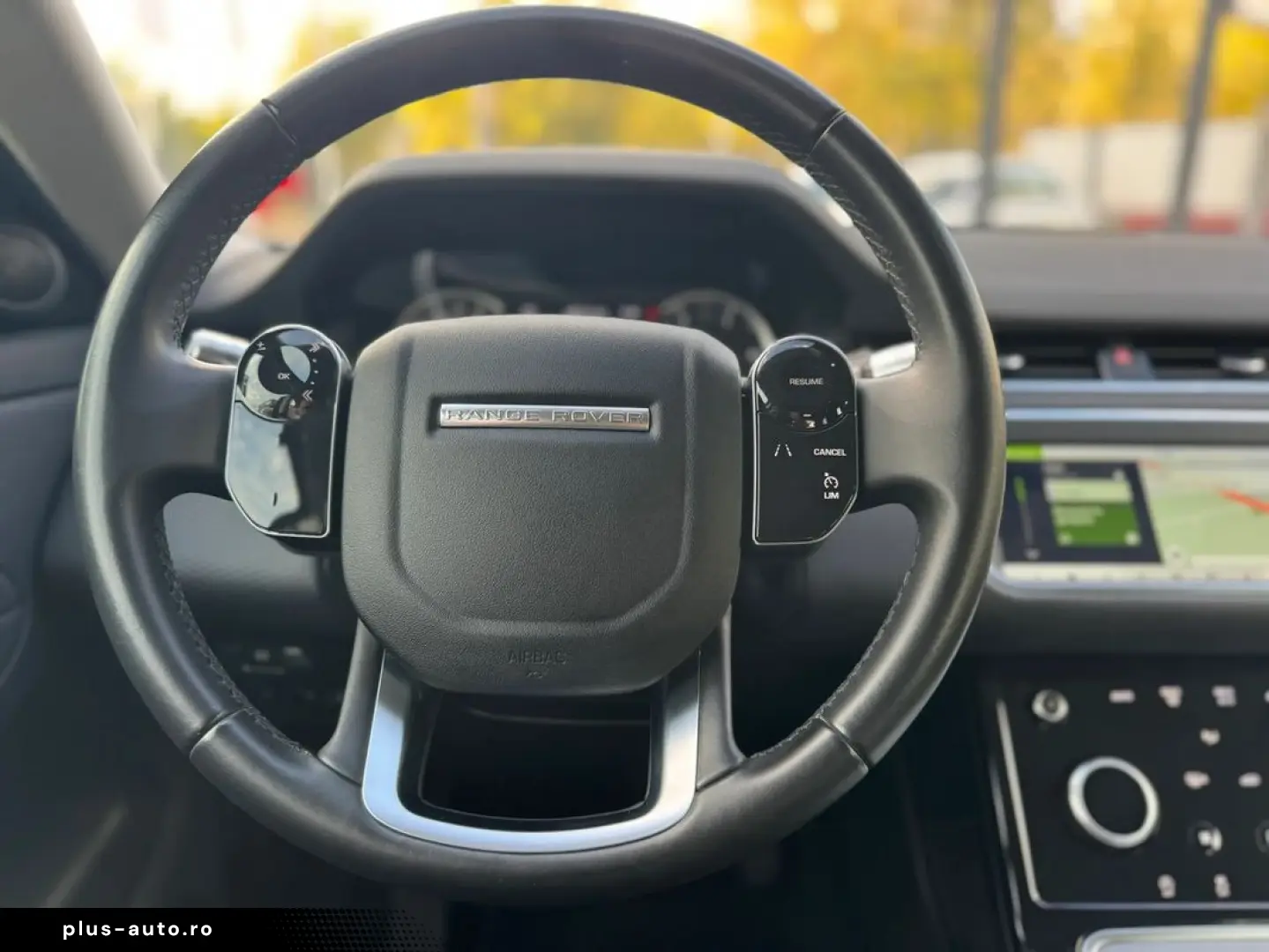 Land-Rover Range-Rover-Evoque