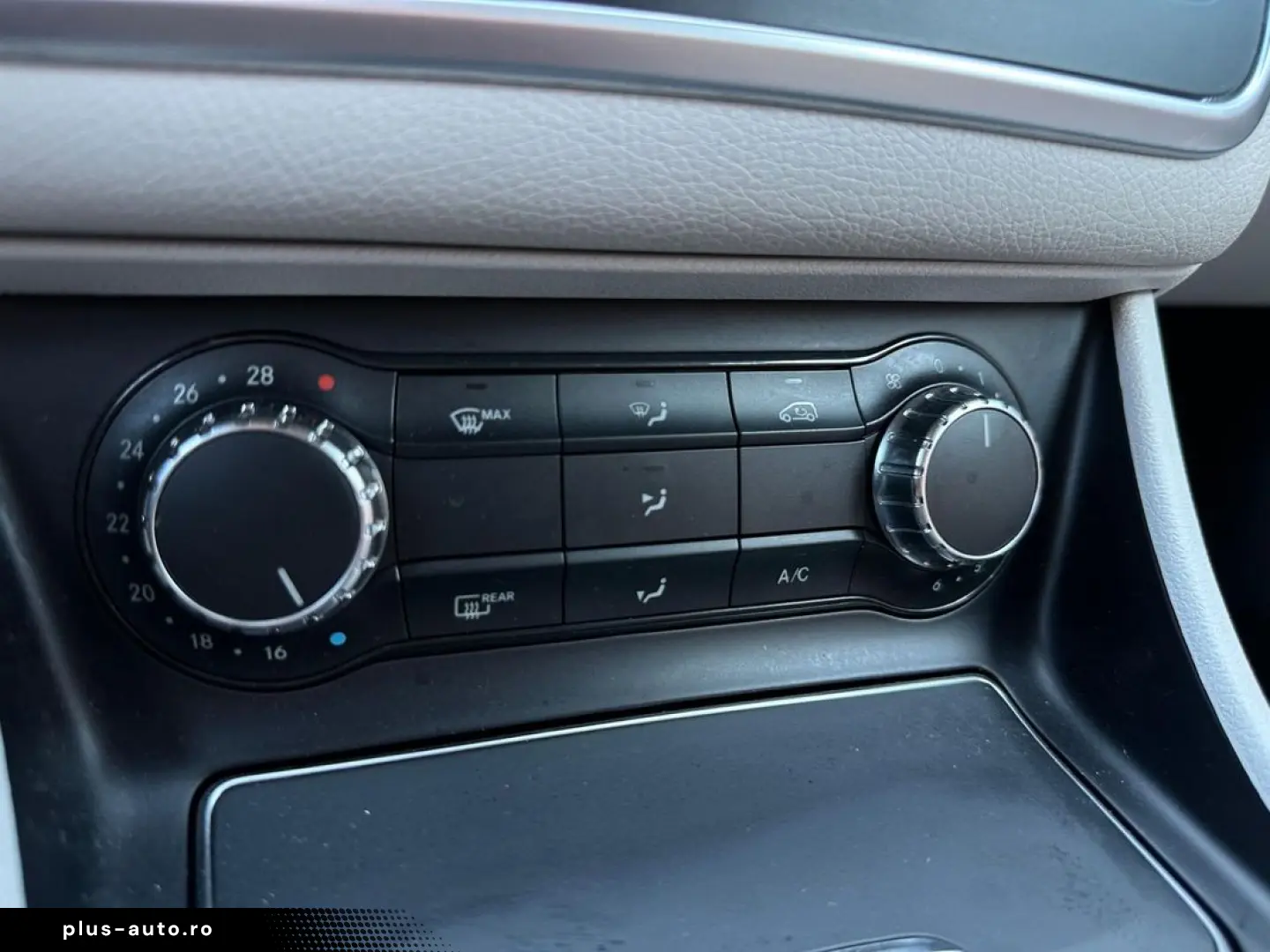 Mercedes-Benz Cla-220