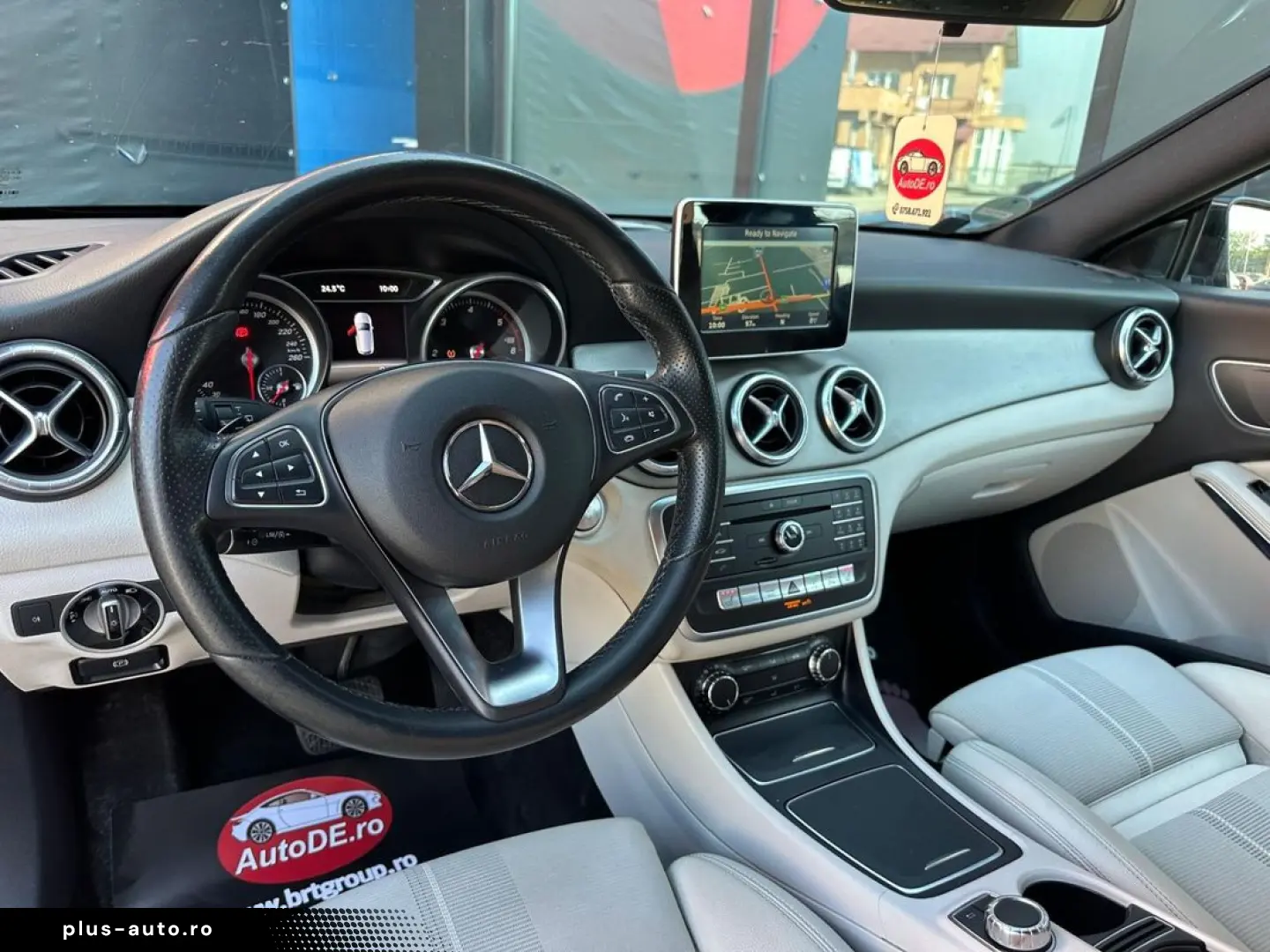 Mercedes-Benz Cla-220