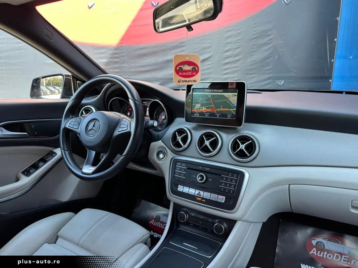 Mercedes-Benz Cla-220