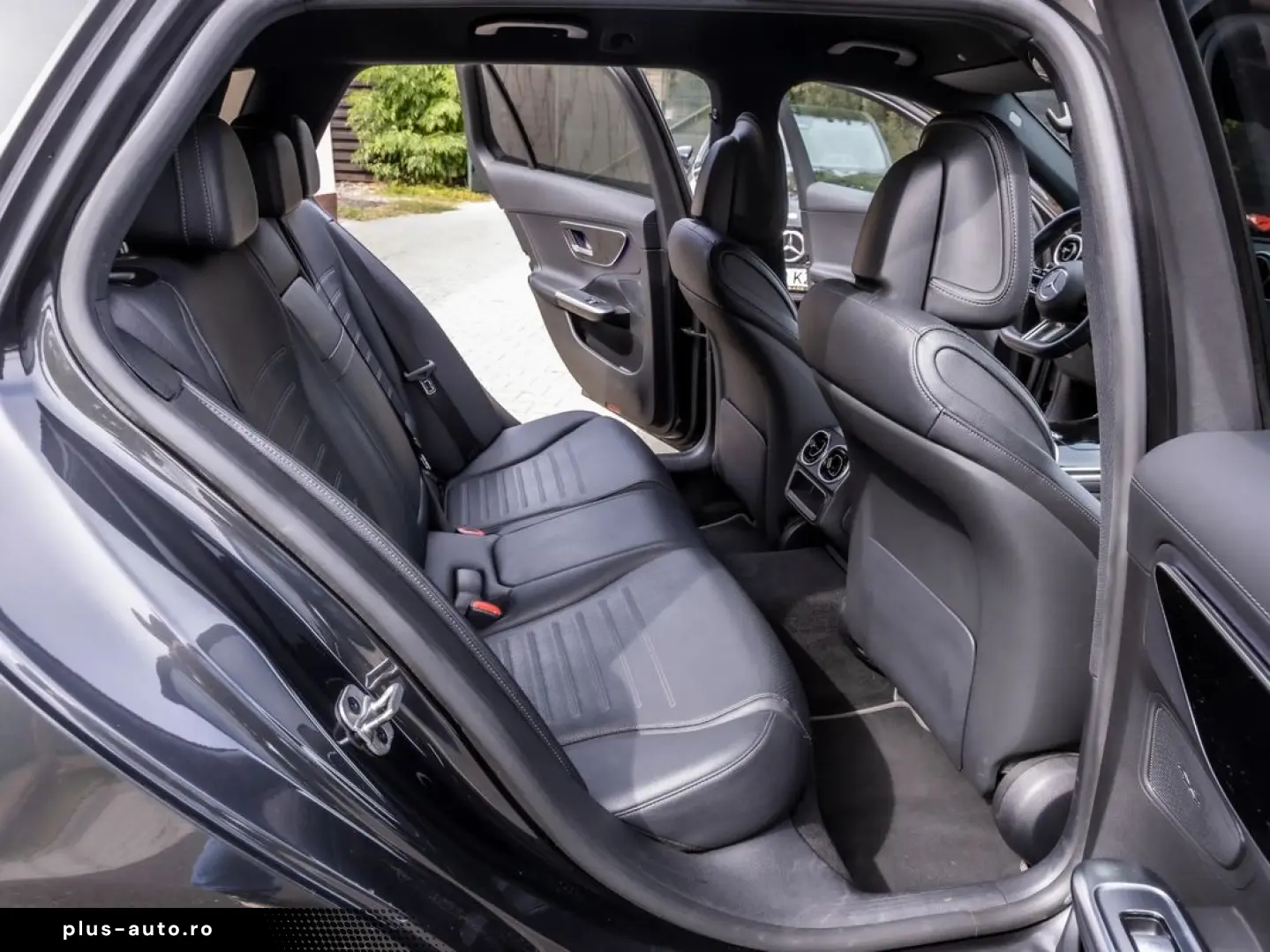 MERCEDES-BENZ C-Class 2022 — imagine 31