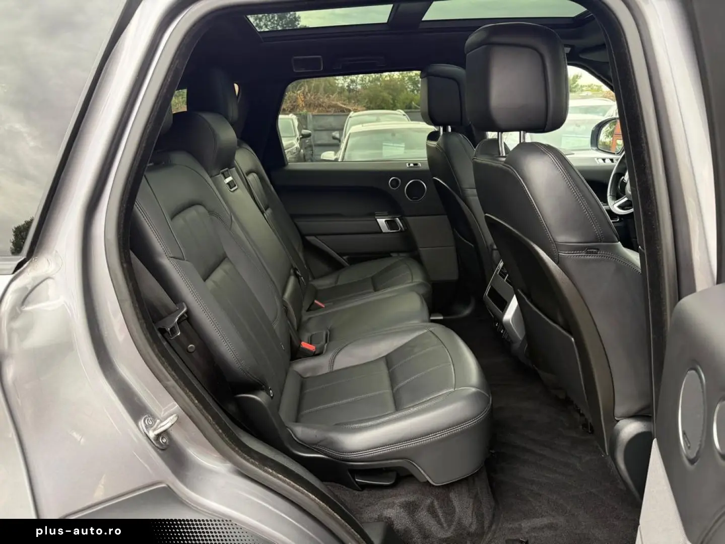 Land-Rover Range-Rover-Sport