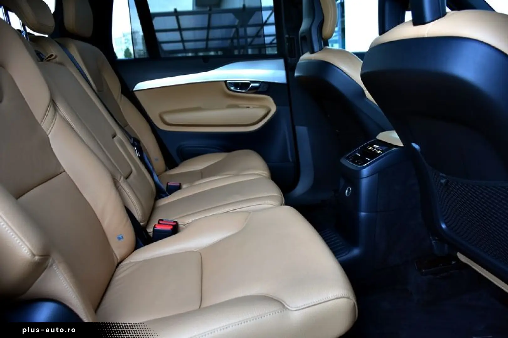 Volvo Xc-90