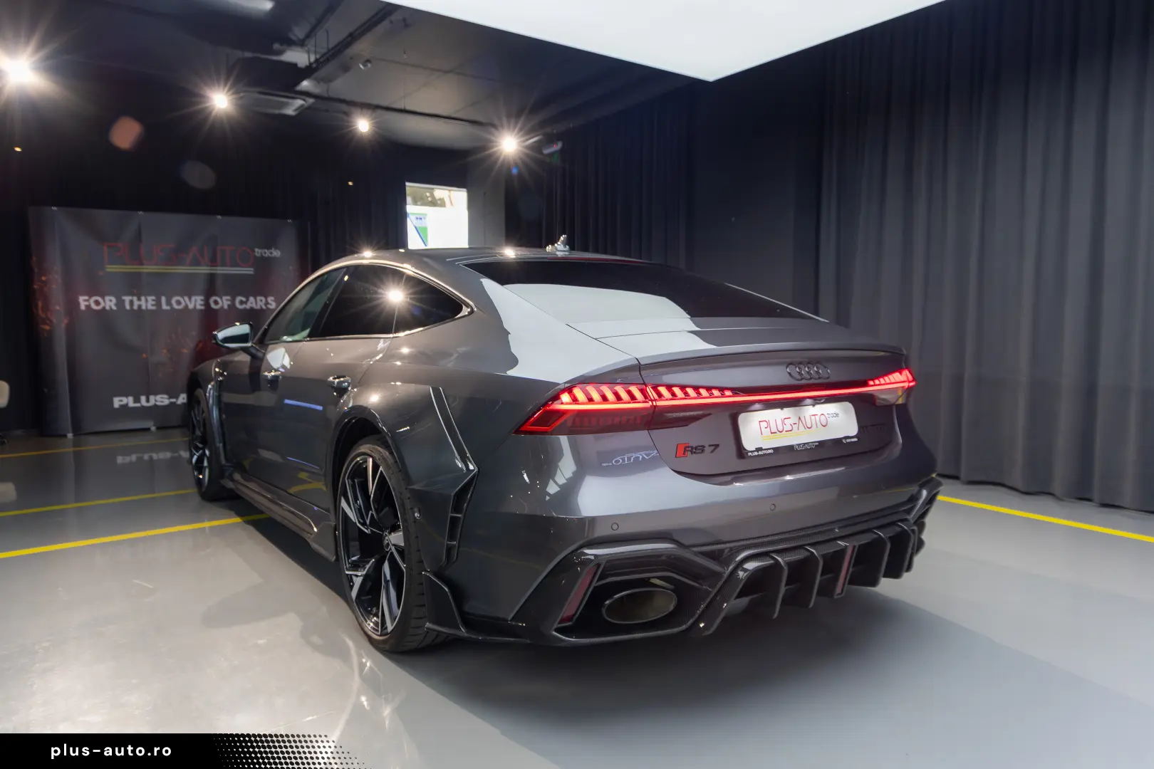 Audi RS7 Sportback Exclusive Kit Carbon & MTM (722 CP)