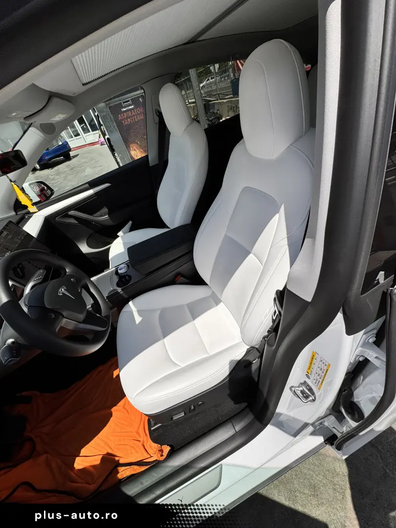 Tesla Model Y Long Range