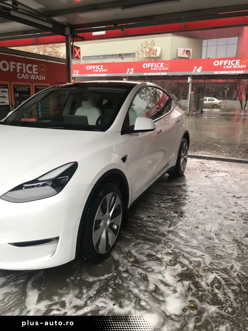 Tesla Model Y Long Range