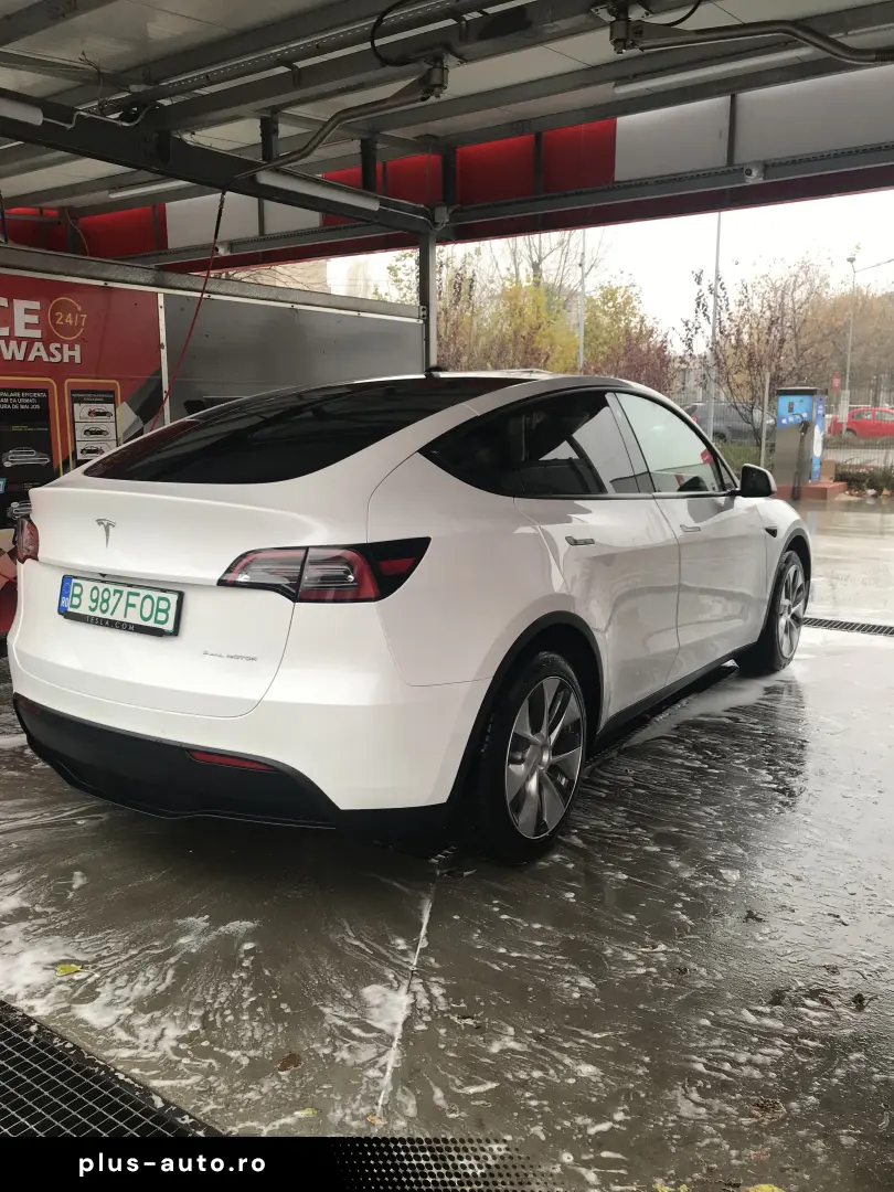 Tesla Model Y Long Range