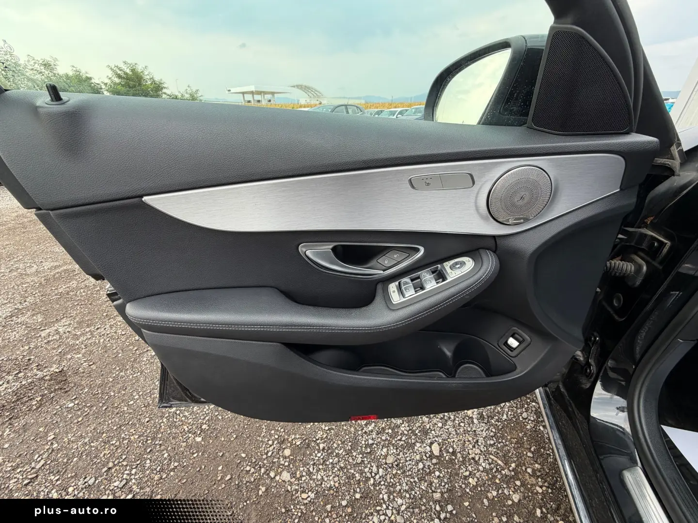 MERCEDES-BENZ C220d    BURMASTER    LED