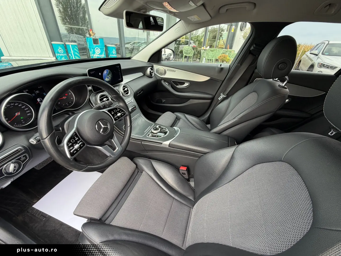 MERCEDES-BENZ C220d    BURMASTER    LED