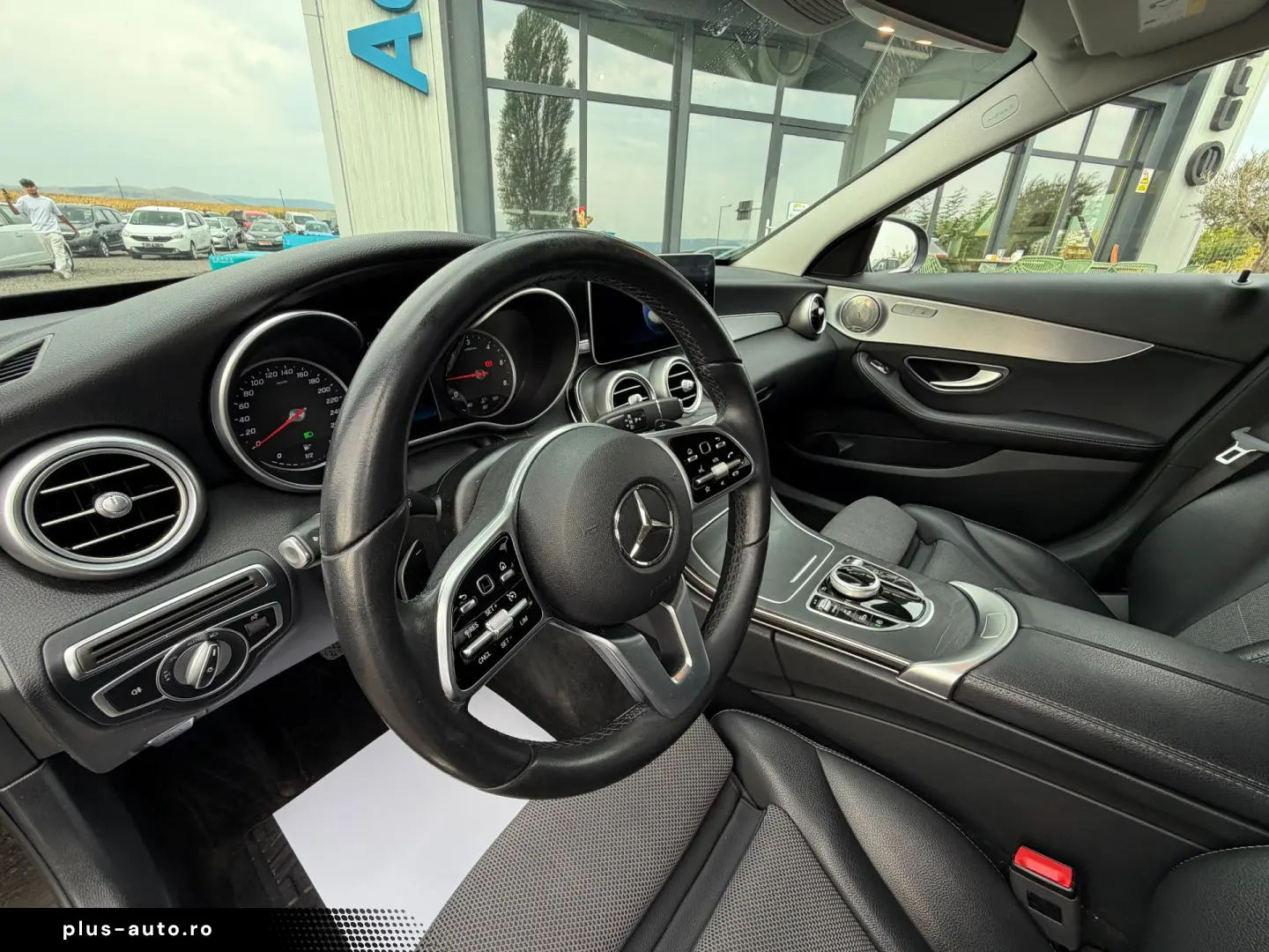 MERCEDES-BENZ C220d    BURMASTER    LED