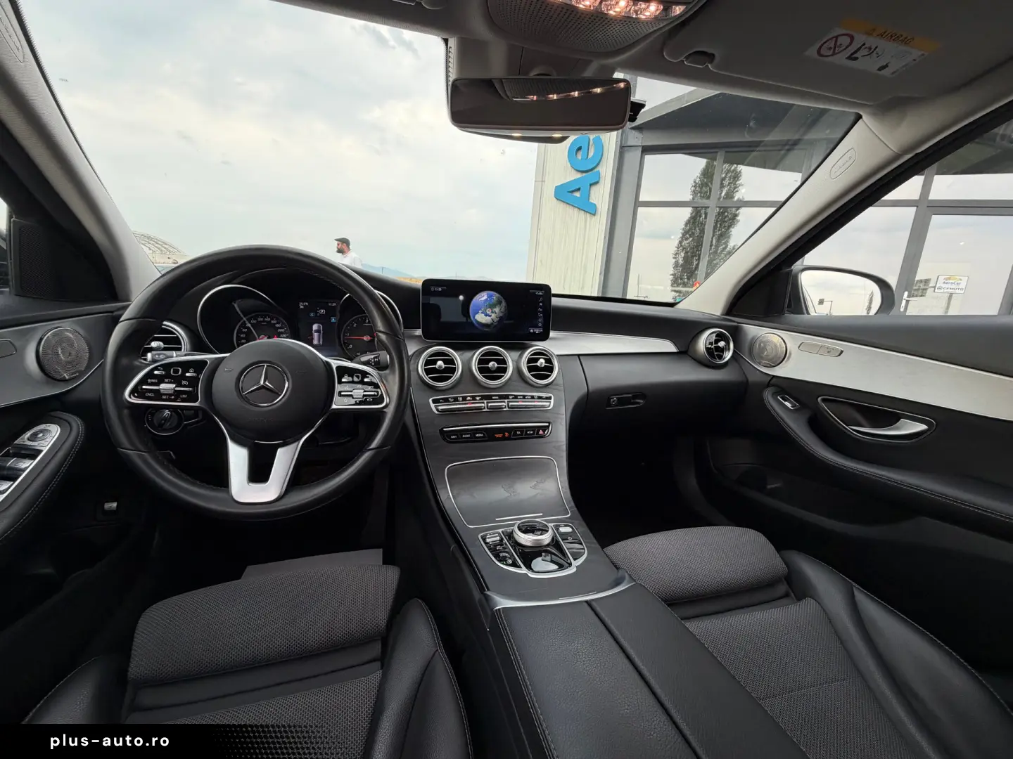 MERCEDES-BENZ C220d    BURMASTER    LED
