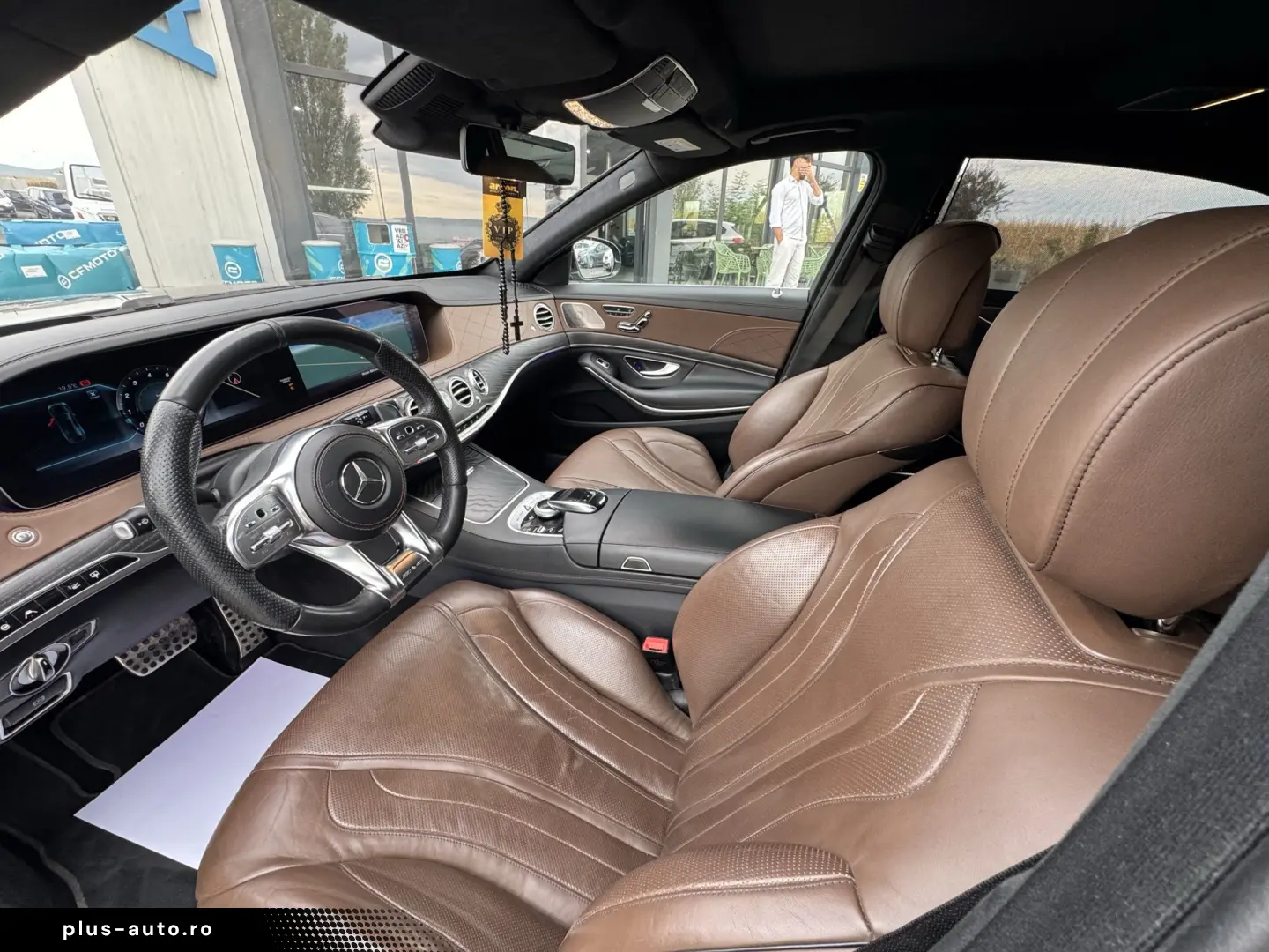 MERCEDES-BENZ S560 LONG    4MATIC    BURMASTER