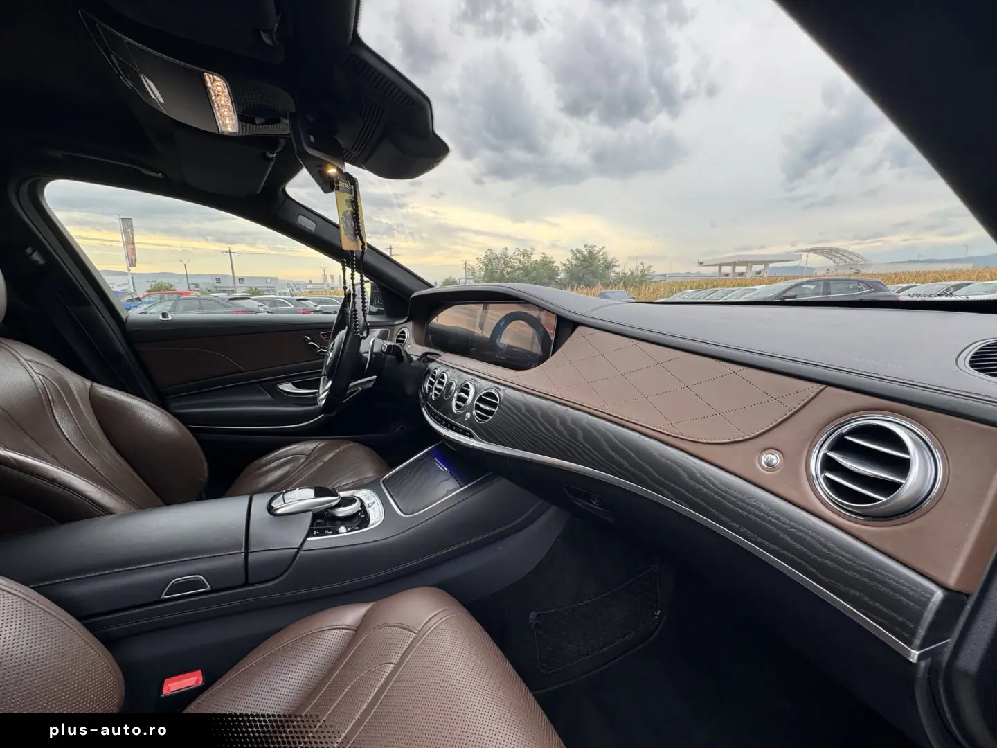 MERCEDES-BENZ S560 LONG    4MATIC    BURMASTER